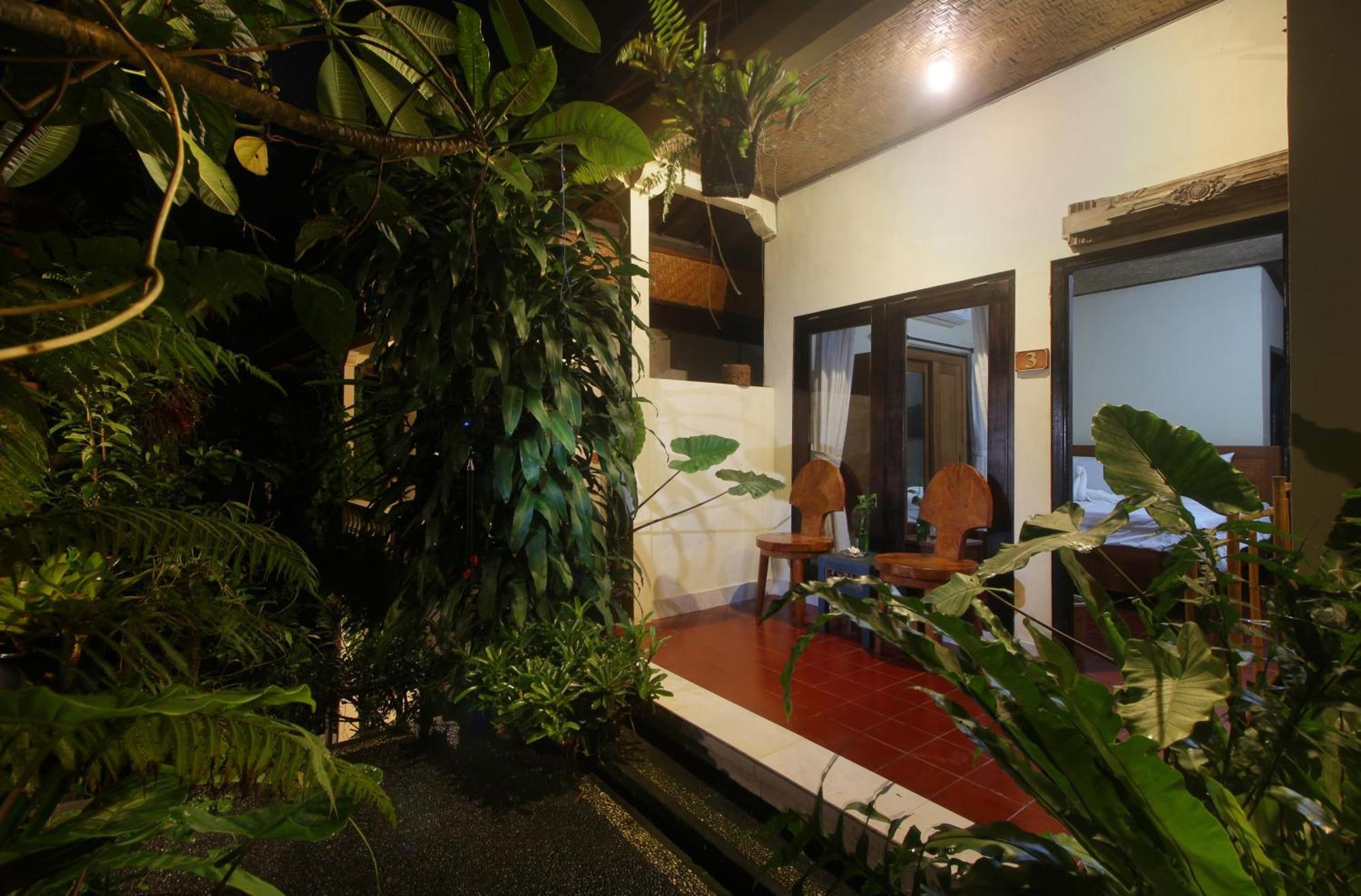 Sari Gong Guest House, A Trishula Collection Ubud Exteriér fotografie