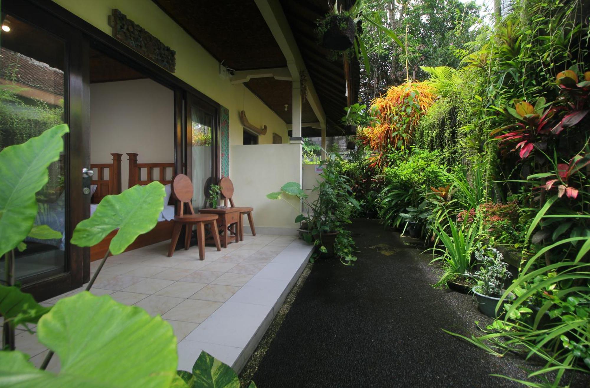 Sari Gong Guest House, A Trishula Collection Ubud Exteriér fotografie